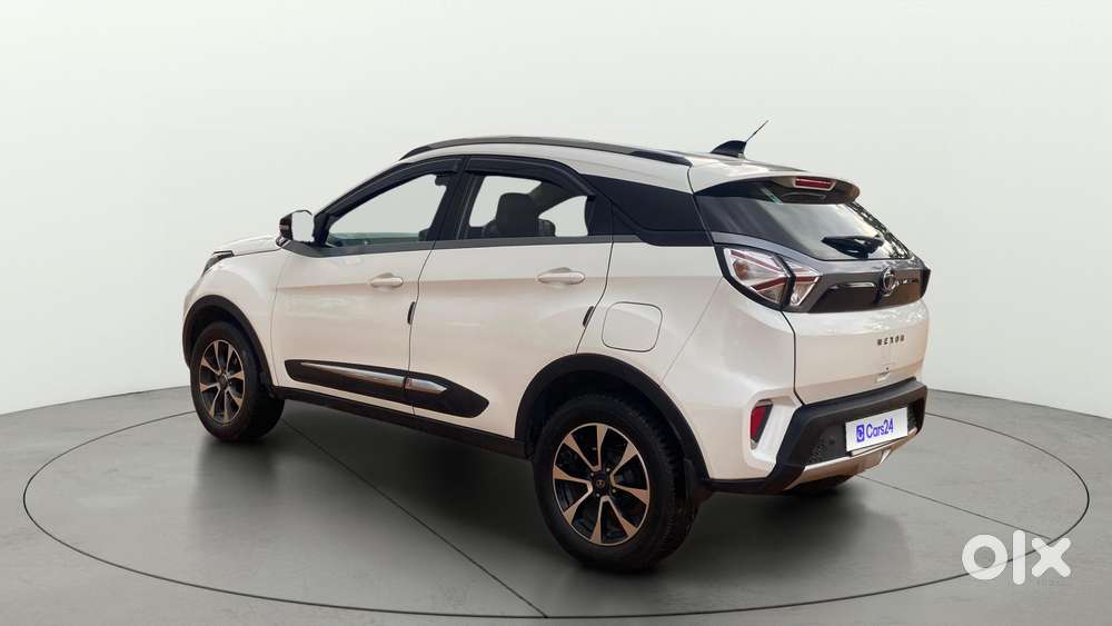 Tata Nexon 1.2 Revotron Xza Plus Premium, 2021, Petrol