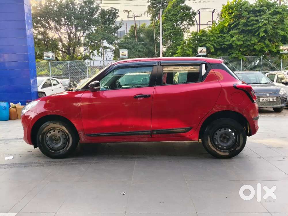 Maruti Suzuki Swift Vxi, 2023, Petrol