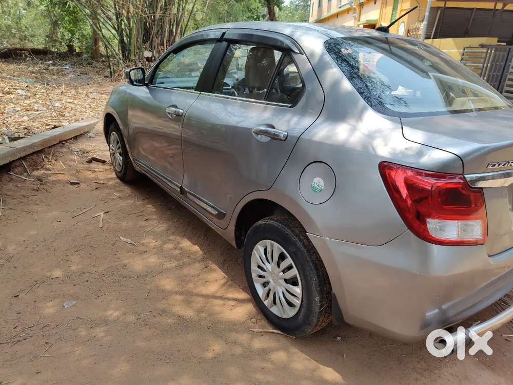 Maruti Suzuki Dzire 2022 Petrol 65000 Km Driven