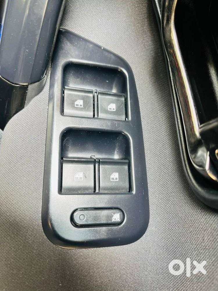 Tata Harrier 2.0 Xz Sunroof Dark Edition, 2022, Diesel