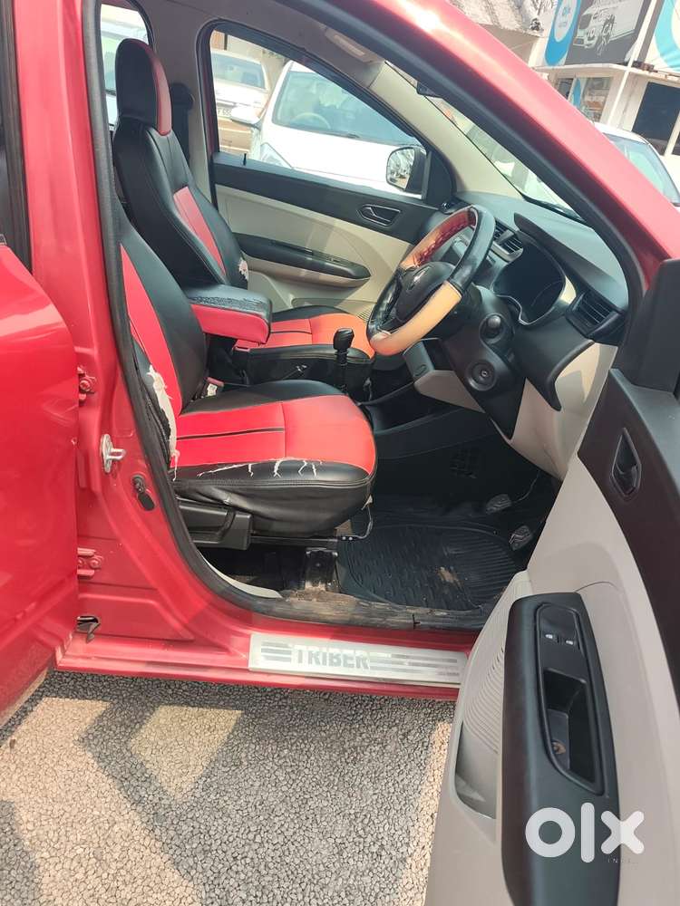 Renault Triber 1.0 Rxe, 2020, Petrol