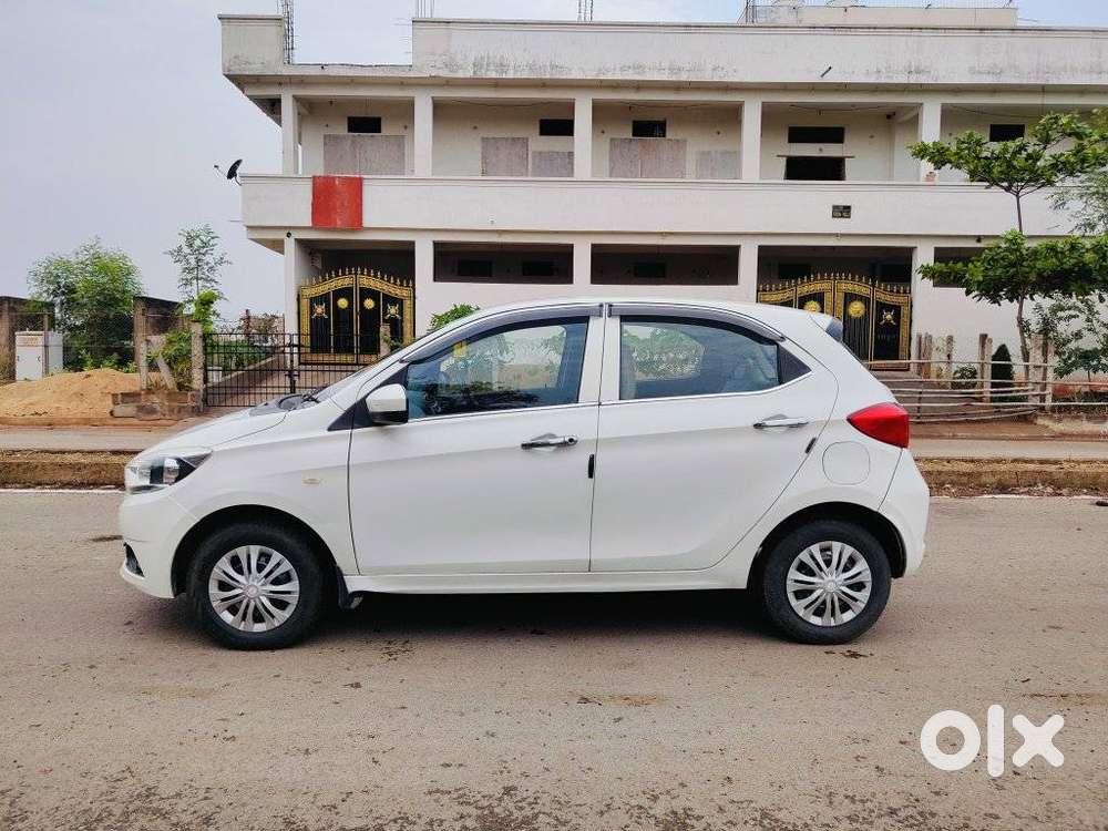 Tata Tiago Xm, 2017, Petrol