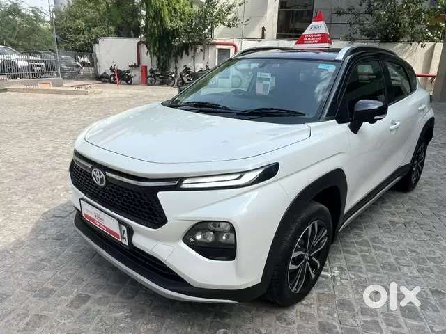 Toyota Urban Cruiser Taisor V 1.0 Petrol Mt, 2024, Petrol