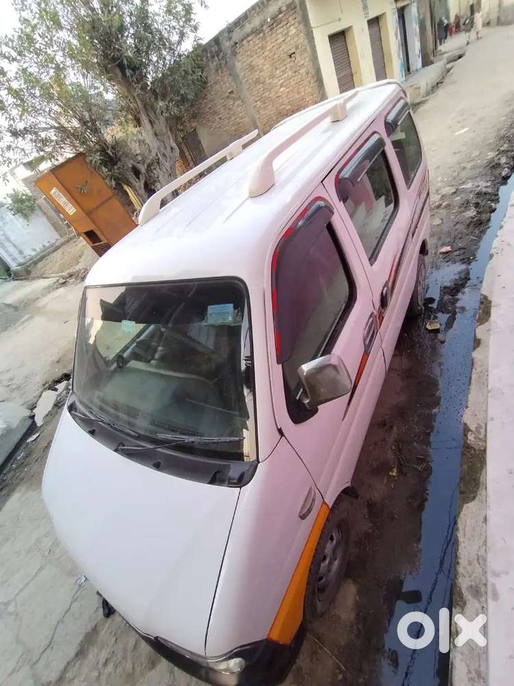 Maruti Suzuki Eeco 2022 Petrol 95000 Km Driven