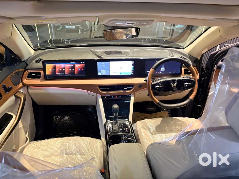 Mahindra Xuv 7xo Ax7l At, 2026, Petrol