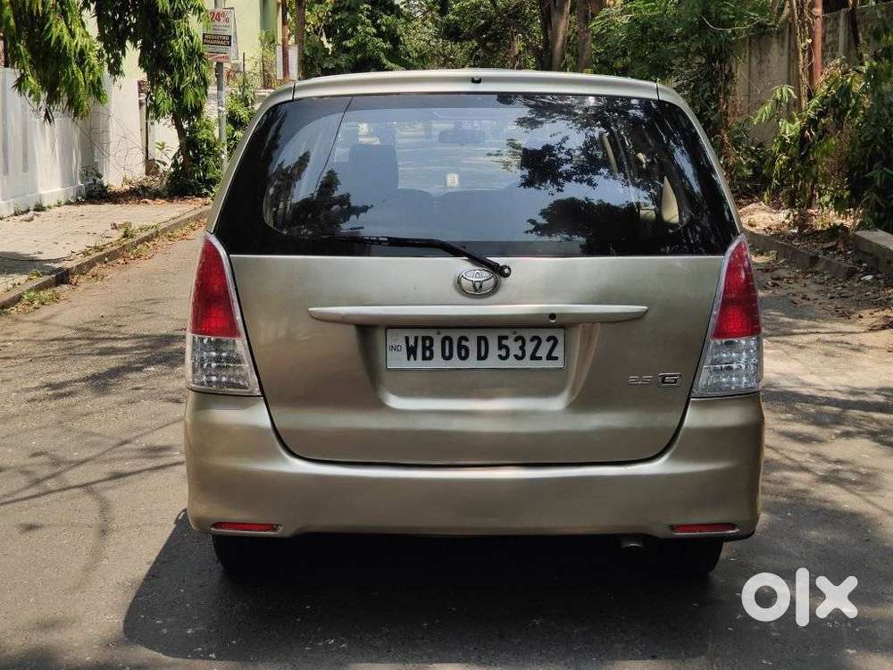 Toyota Innova 2009-2011 2.0 Vx 8 Str, 2010, Diesel