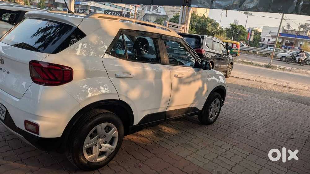 Hyundai Venue S Mt 1.2 Kappa, 2019, Petrol