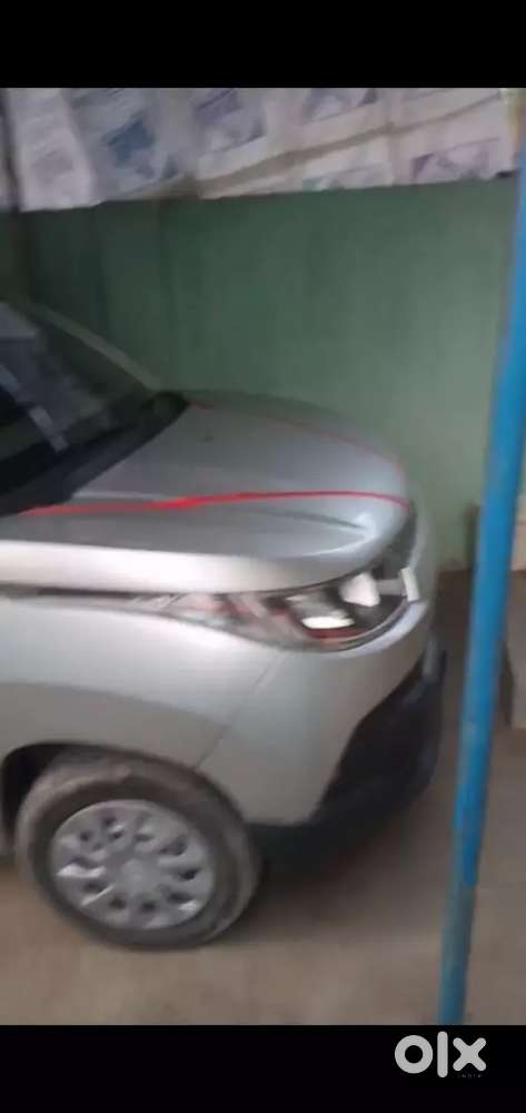 Mahindra Kuv 100 K2 2017 Petrol Manual