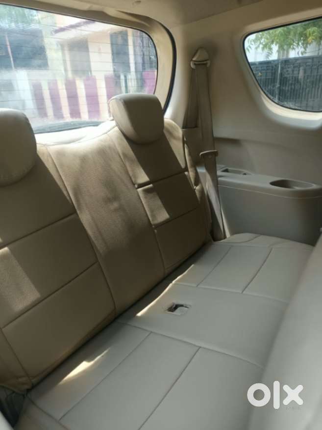 Maruti Suzuki Ertiga Zxi Plus Petrol, 2012, Petrol