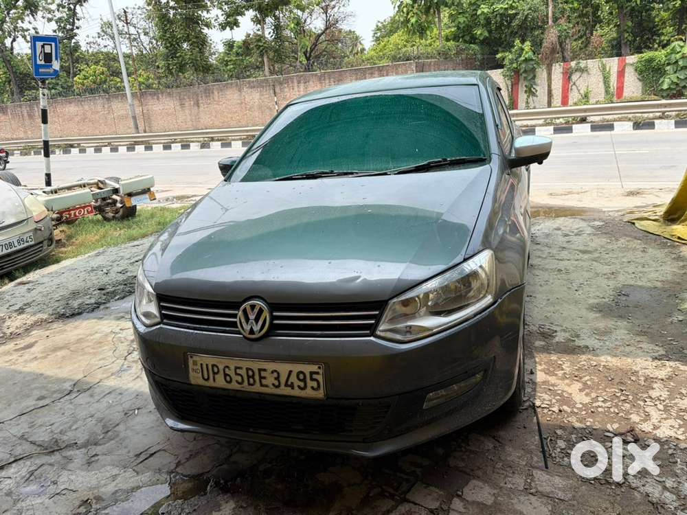 Volkswagen Polo 2012 Car