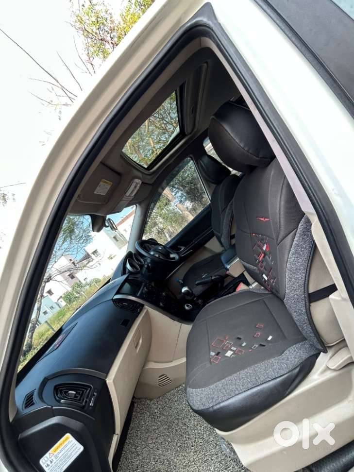 Mahindra Xuv500 W10 Awd, 2018