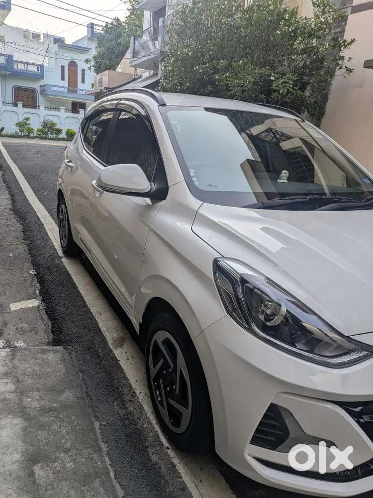 Grand I10 Nios White Colour