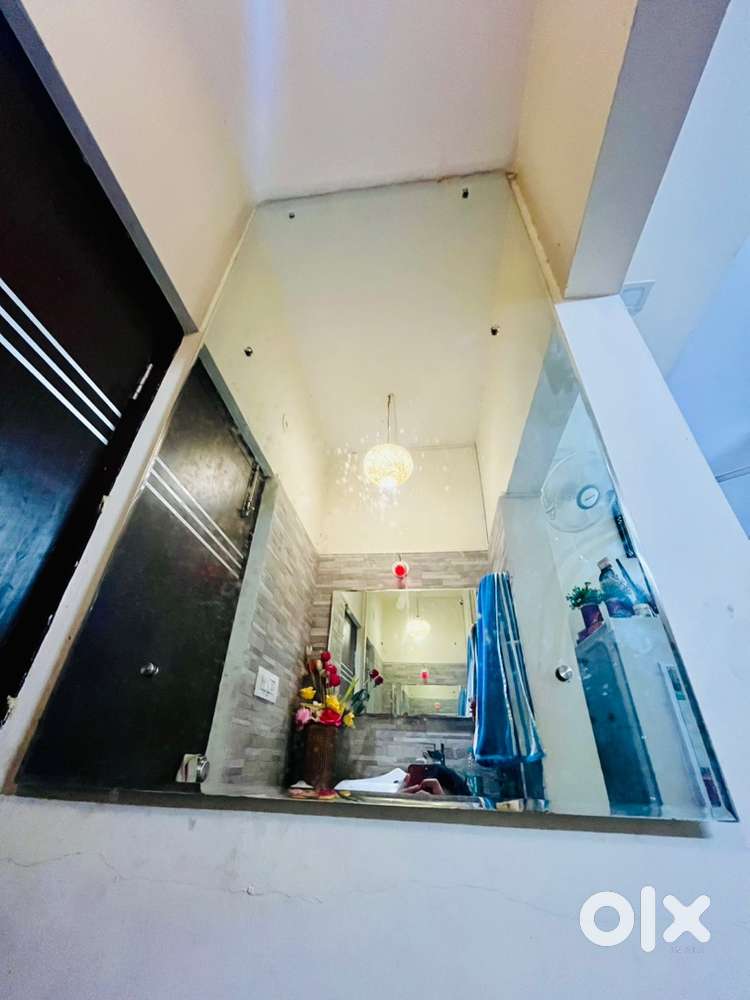 Big mirror 6 ft height and 3 ft width