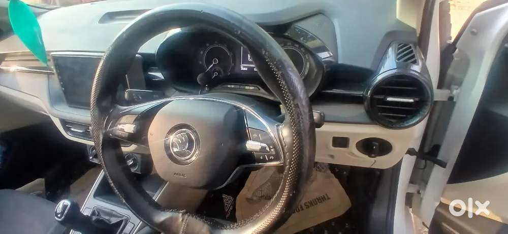 Skoda Slavia 2024 Petrol 31000