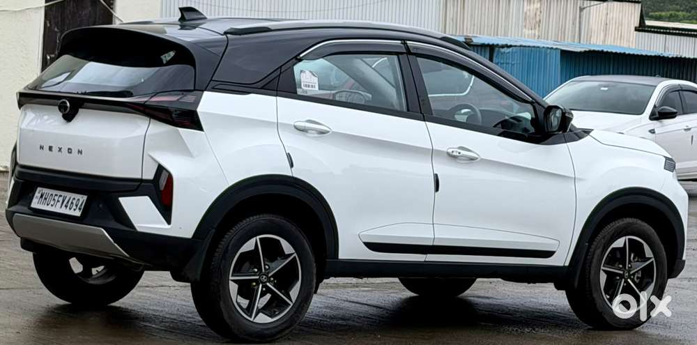 Tata Nexon Fearless Plus 1.2 Revotron Petrol 6 Mt Dt, 2025, Petrol