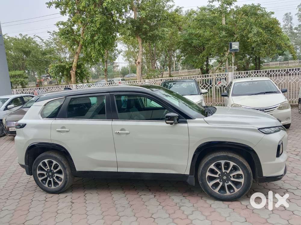 Maruti Suzuki Grand Vitara 1.5 Alpha Smart Hybrid Allgrip, 2022, Pet..