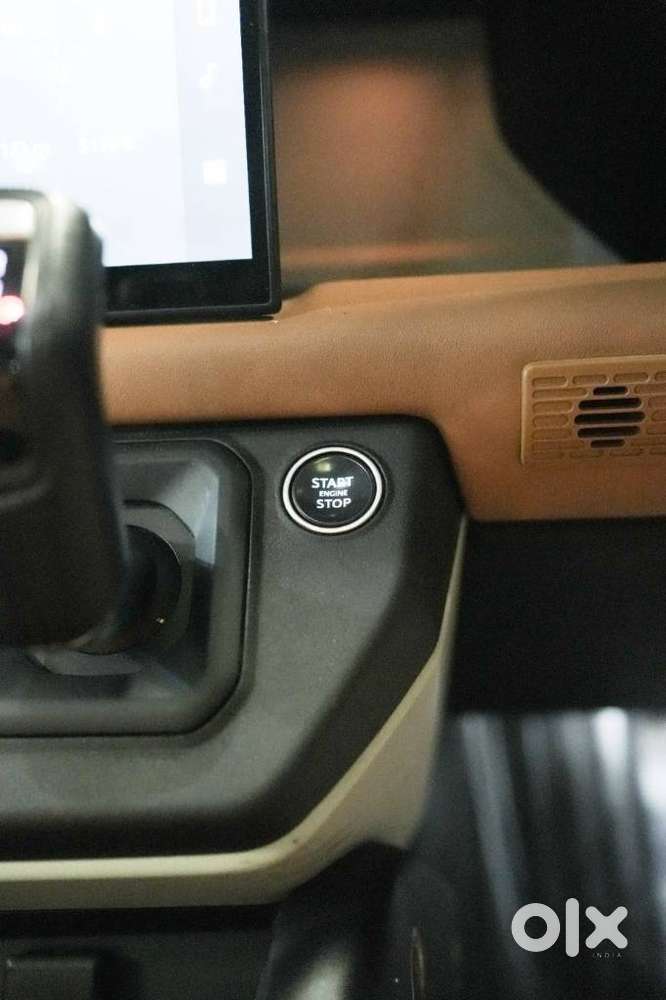 Land Rover Defender 2.0 110 Hse, 2024, Petrol