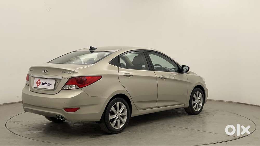 Hyundai Verna 1.6 Vtvt Sx, 2012, Petrol
