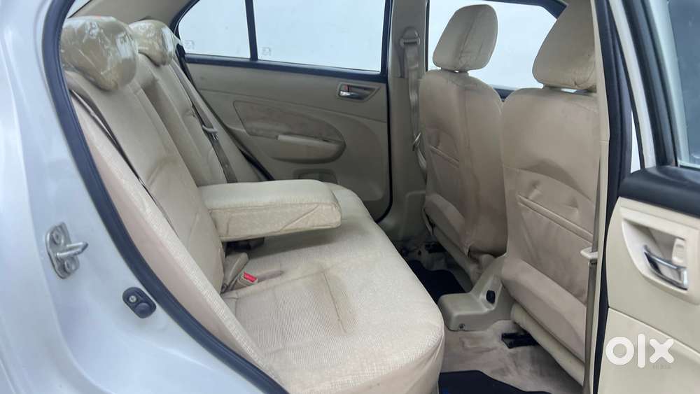 Maruti Suzuki Swift Dzire Vxi Optional, 2016, Petrol