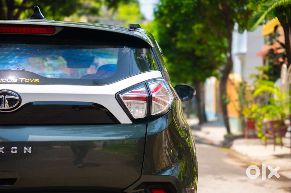 Tata Nexon 1.2 Revotron Xm (s), 2021, Petrol