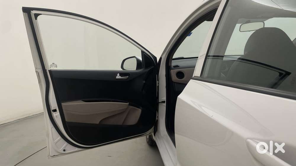 Hyundai Grand I10 1.2 Kappa Sportz, 2015, Petrol