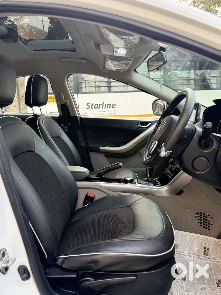 Tata Nexon 1.2 Revotron Xza Plus, 2018, Cng & Hybrids