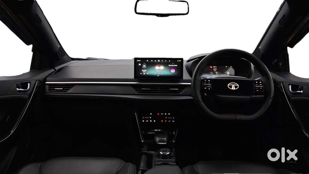 Tata Nexon Fearless Plus S Purple 1.5 Revotorq Diesel 6amt Dual Tone..