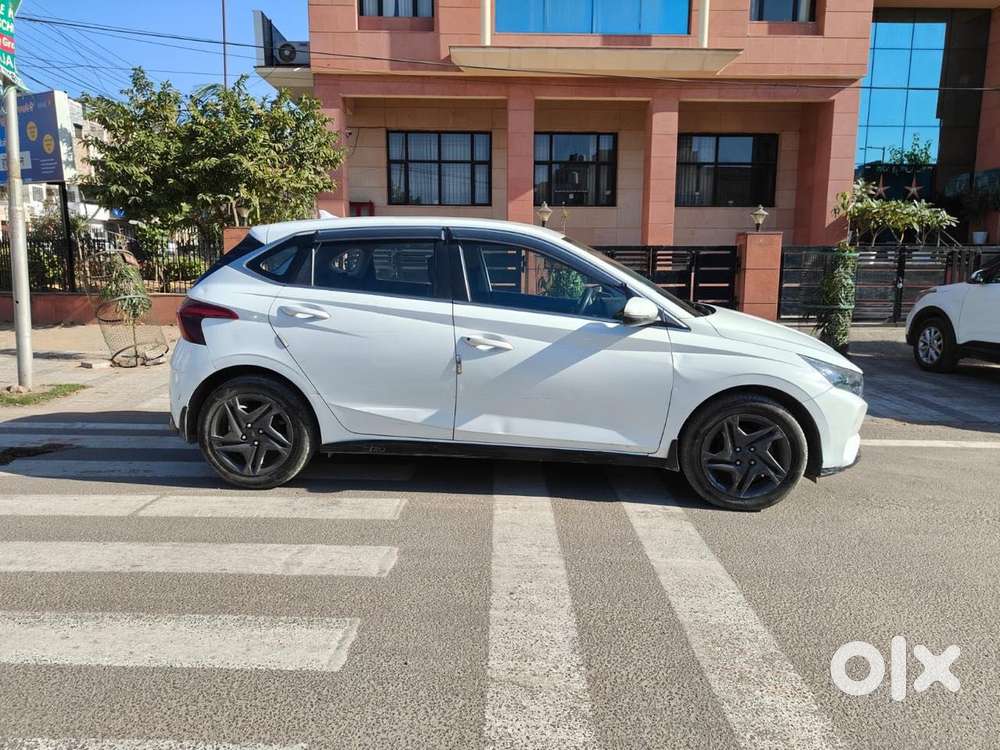 Hyundai I20 Sportz 1.2 Mt, 2020, Petrol