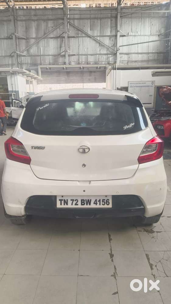 Tata Tiago 1.2 Revotron Xza, 2018, Petrol