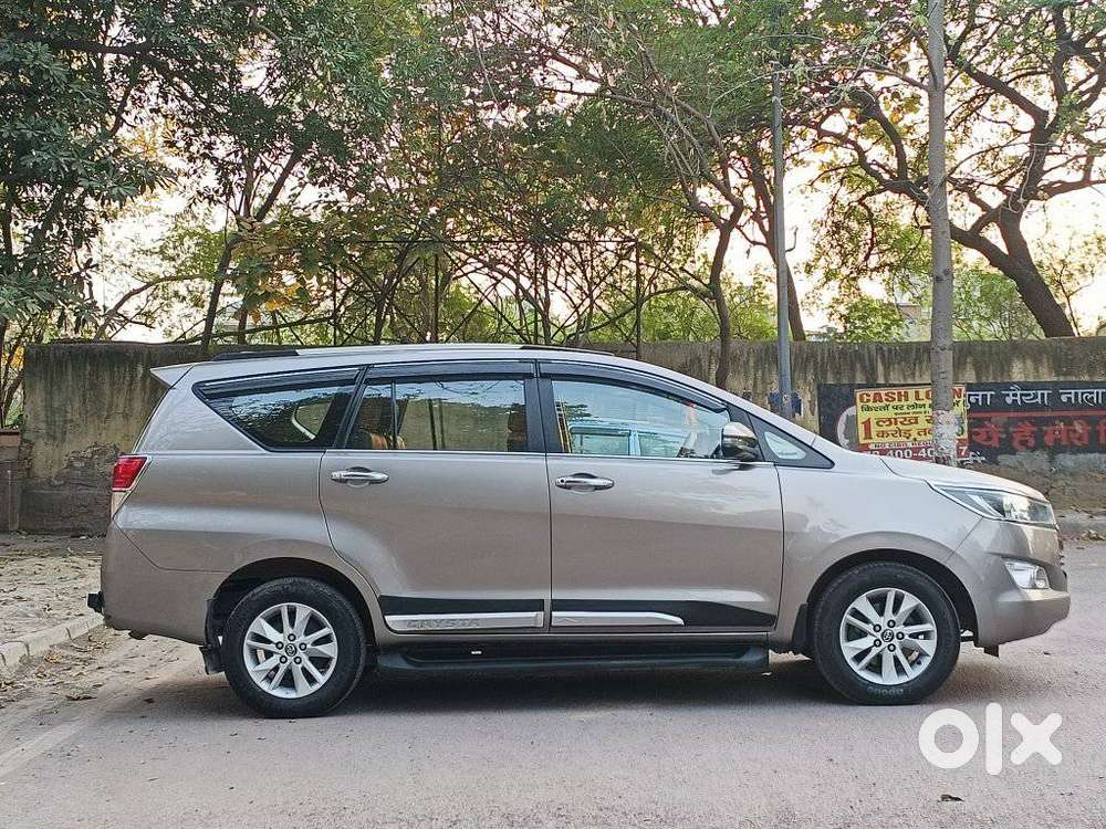 Toyota Innova Crysta 2.4 G Mt, 2019, Diesel