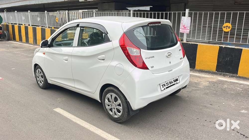 Hyundai Eon 1.0 Kappa Magna + (o), 2015, Petrol