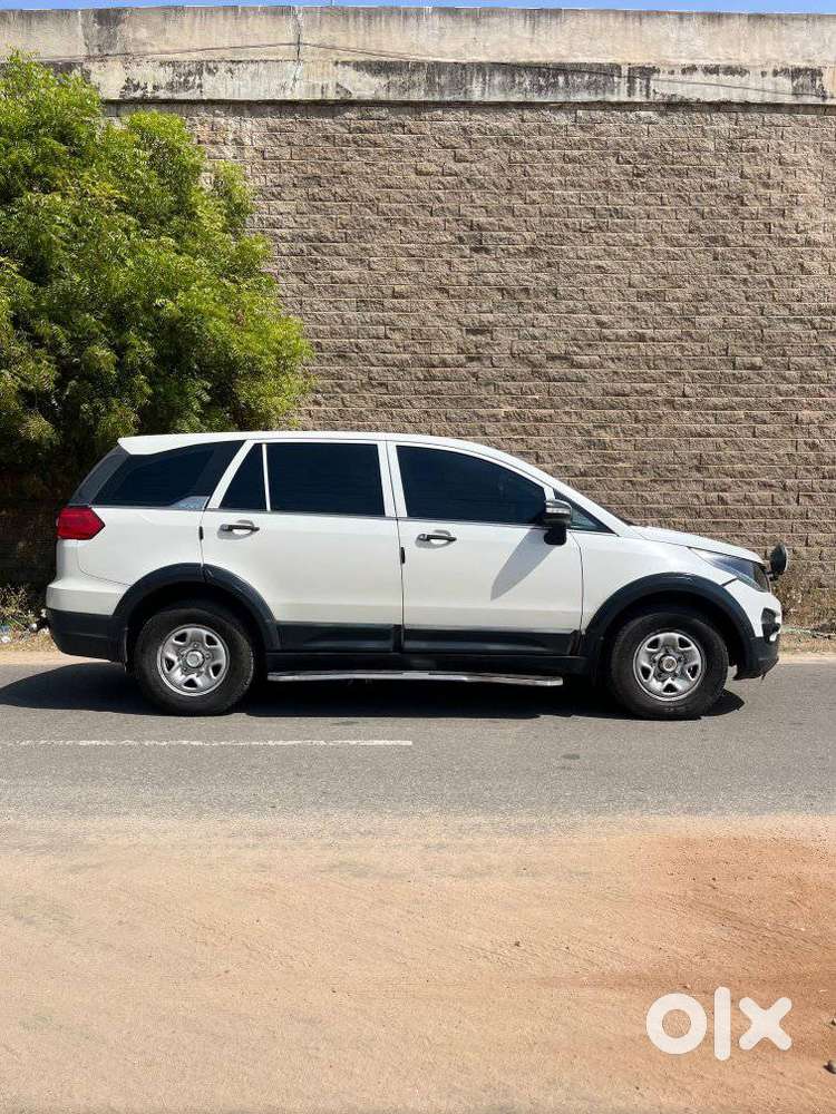 Tata Hexa 2.2 Xe 4x2 7 Str, 2018, Diesel