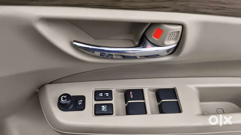 Maruti Suzuki Ciaz 1.5 Alpha Shvs Petrol, 2019, Petrol