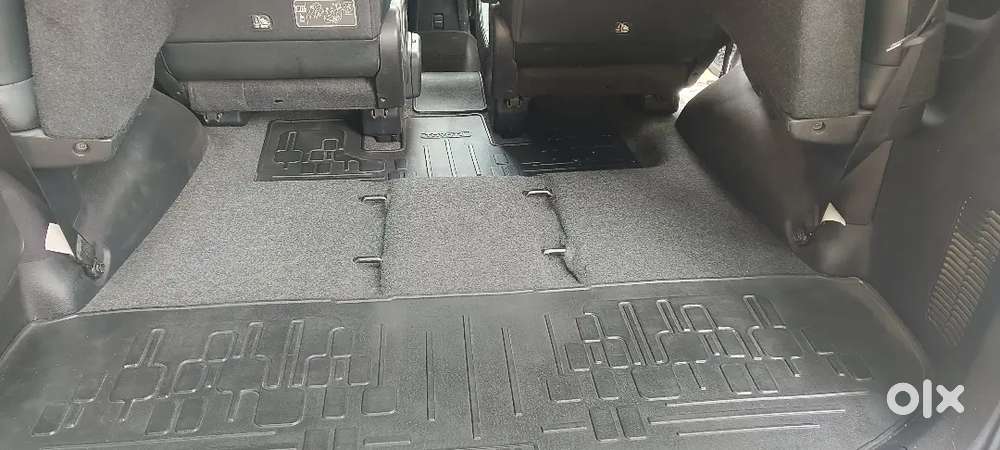 Toyota Innova Crysta 2021