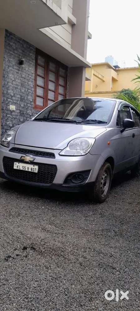 Chevrolet Spark Petrol 2015