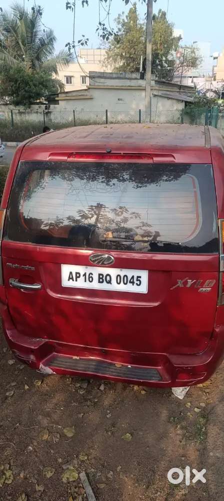 Mahindra Xylo 2009 Diesel 100000 Km Driven