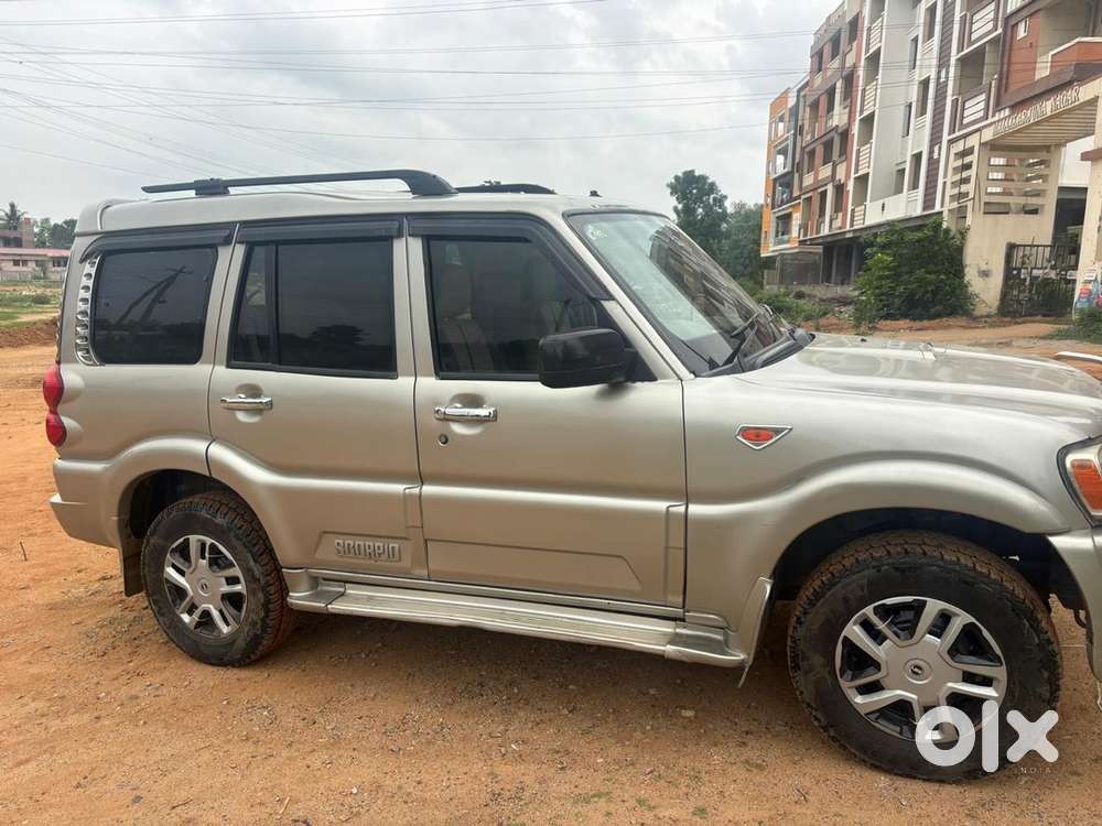 Mahindra Scorpio Classic 2010