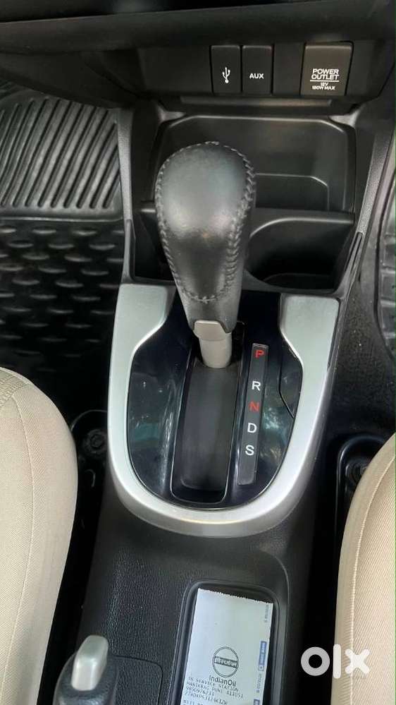Honda Jazz V Cvt, 2017, Petrol
