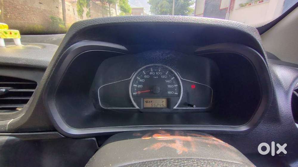 Renault Triber Rxt Easy-r Amt, 2023, Petrol