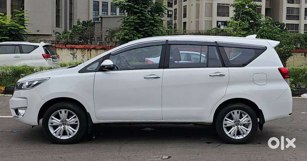 Toyota Innova Crysta 2.4 Gx 8 Str, 2023, Diesel