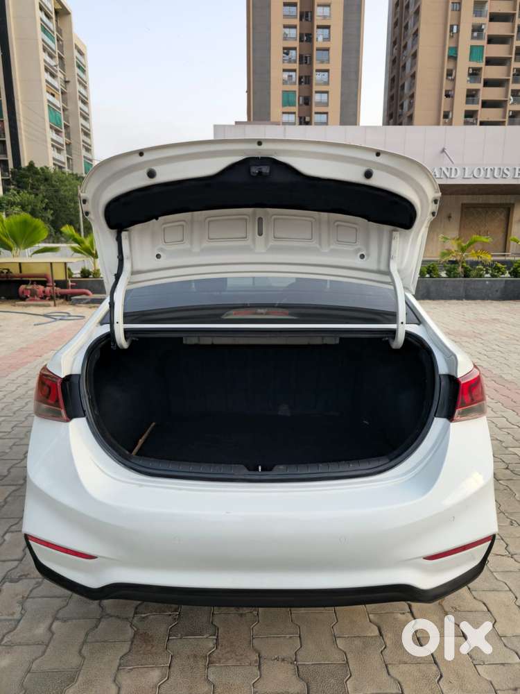 Hyundai Verna 1.6 Sx Crdi At, 2018, Diesel