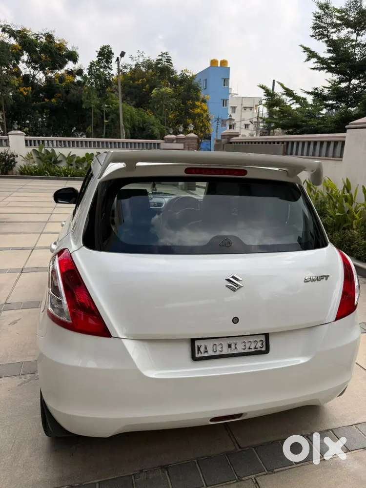 Maruti Suzuki Swift 2016 Diesel 135000 Km Driven