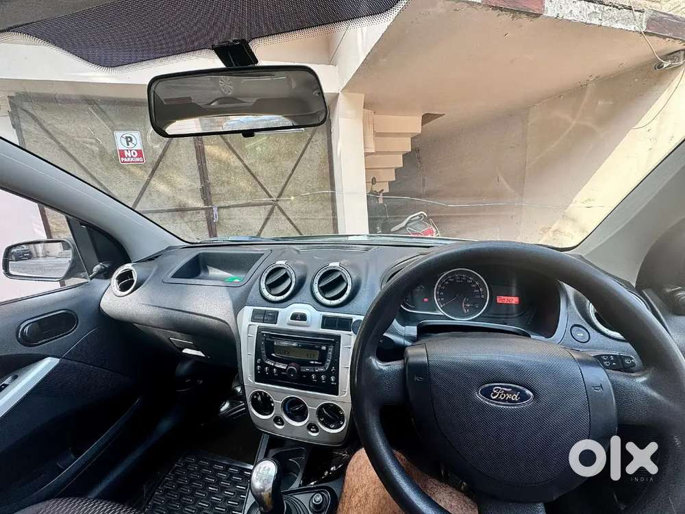 Ford Figo 2012 Diesel 180000 Km Driven