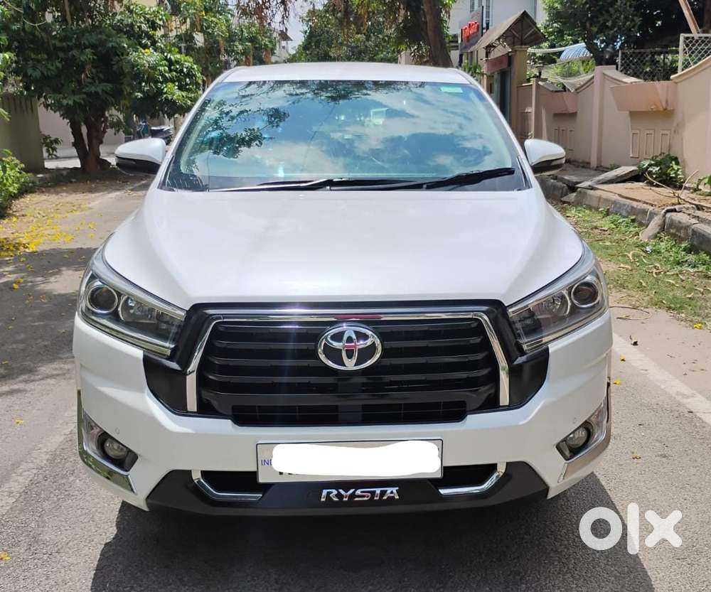 Toyota Innova Crysta [2020-ongoing] 2.4 VX 8 STR, 2023, Diesel
