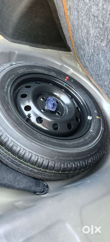 Maruti Suzuki Dzire 1.2 Vxi Amt, 2019, Petrol