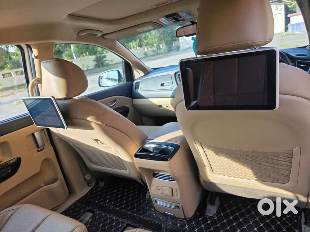 Kia Carnival Limousine Plus 7 Str, 2022, Diesel