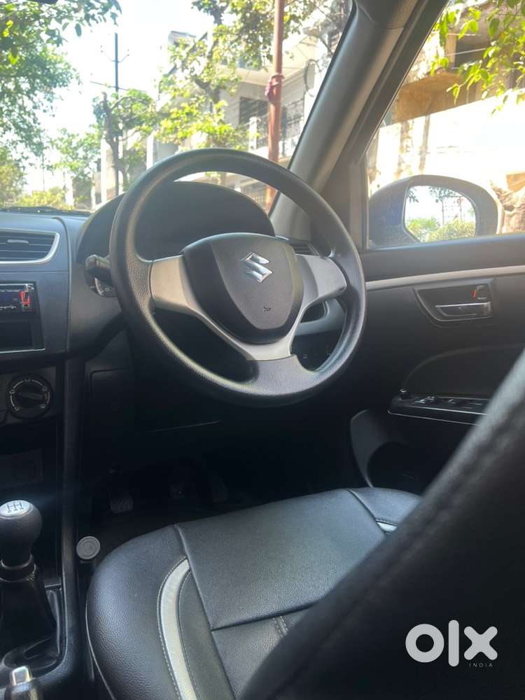 Maruti Suzuki Swift Vxi Petrol+manual