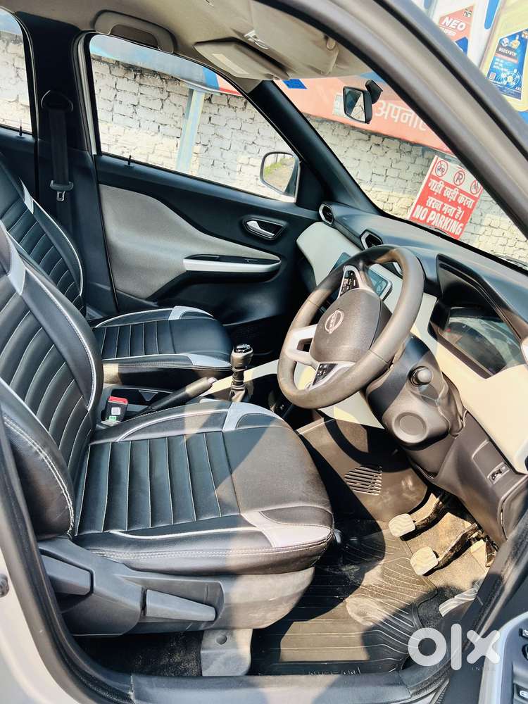 Nissan Magnite 1.0 Xv, 2021, Petrol