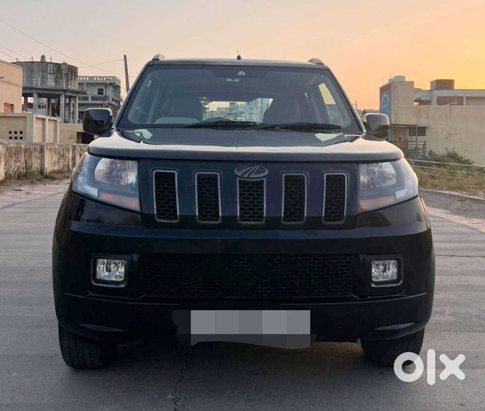 Mahindra Tuv 300 T10 Opt, 2018, Diesel