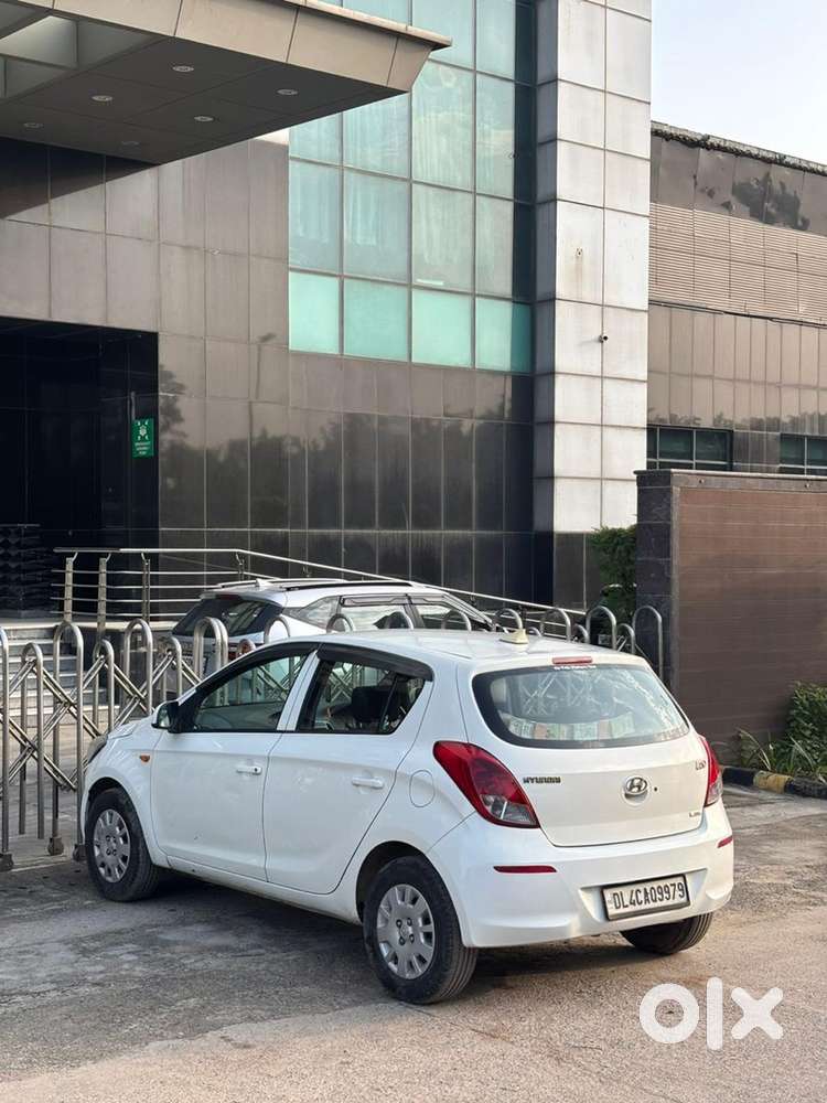 Hyundai I20 Petrol Manual 2013